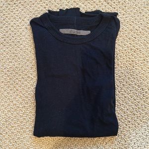 Women’s cotton Blend Cuffed Crew Top with Thumbholes